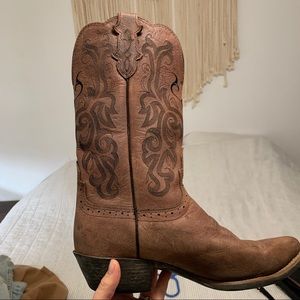 Justin’s Mckayla cowgirl boots 8.5